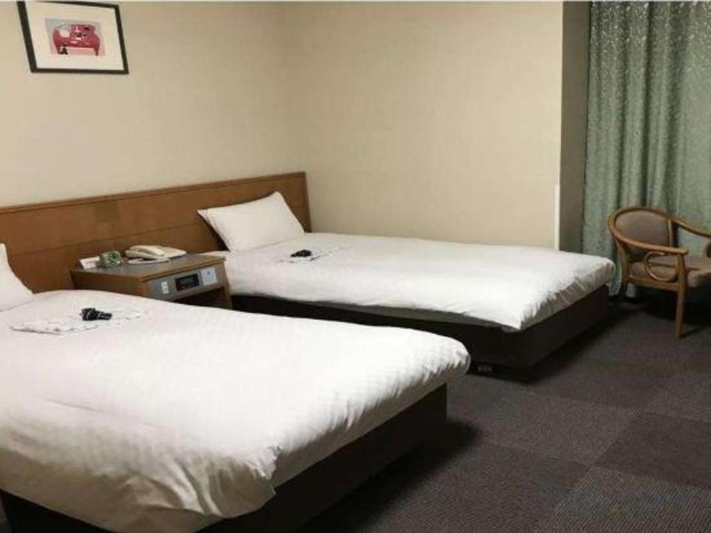 Pearl Hotel Ota Isesaki Bagian luar foto