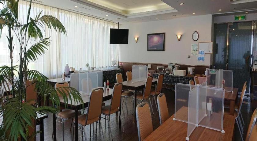 Pearl Hotel Ota Isesaki Bagian luar foto